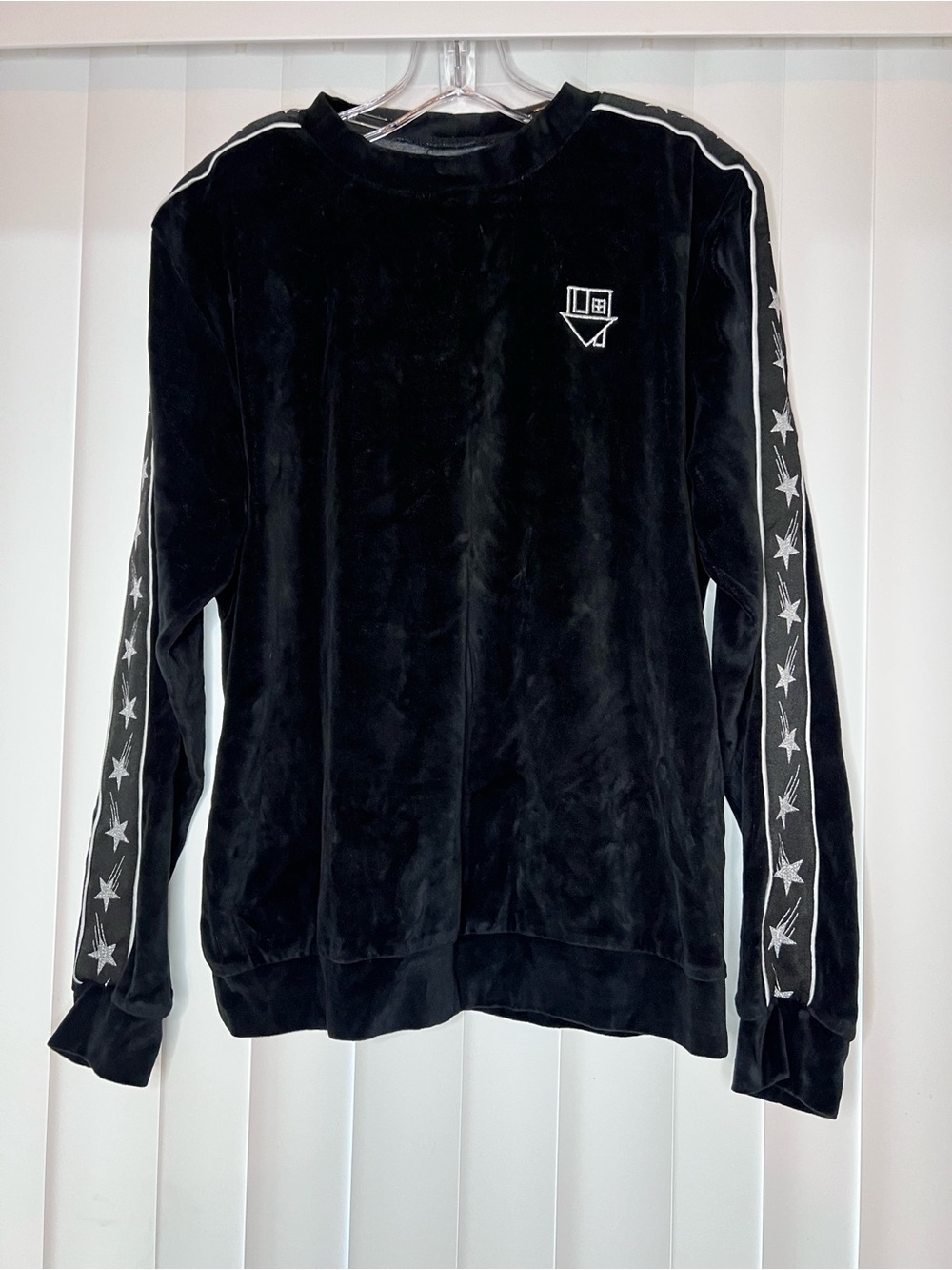 THE NBHD Black Men's Velour Crewneck Sweater with Star-Trim Sleeves